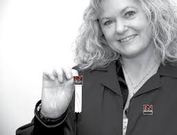 Members vote at the UNA Annual General Meeting held in Edmonton in October.  noV|DeC 2009