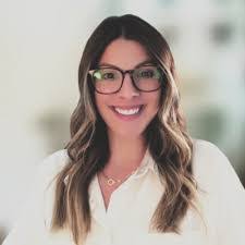 Adrienne Daigle's Instagram, Twitter & Facebook