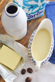 Au Xviie Siecle Louis De Bechameil Fait L Acquisition Du Titre De Maitre D Hotel De Louis Xiv Grand Gourmet Il Sauce Bechamel Recette Avec Bechamel Bechamel