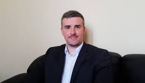 Az eredeti hajszínem barna, de jelenleg szőke vagyok. Peter Jakab We Will Only Be Able To Bring This Regime Down With The Help Of The Other Parties Visegrad Post