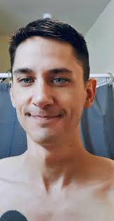 Man's look after chopping partner