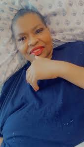 Cindy Fountain's Instagram, Twitter & Facebook