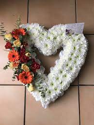 Open Heart Funeral Flowers Funeral Flowers Flower Wreath Funeral Funeral Floral Arrangements