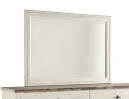 Check spelling or type a new query. Willowton 4 Piece Sleigh Bedroom Set