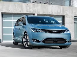 How much does a chrysler pacifica hybrid weigh? Chrysler Pacifica 2017 Pictures Information Specs