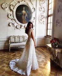 Baroness cleopatra von adelsheim von ernest was born in 1987 in bern, switzerland. La Princesse Cleopatra Ambassadrice De Sandra Mansour Pour H M