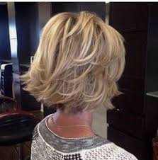 To blend chin length layers into the rest of your cut and add some glossy and glamorous aesthetics, curl the top sections of your hair. Pin On Short Layered Hairstyles