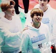 Images, gifs and videos featured seven times a day. Bts V Taehyung Fake Crying C Owner Facebook