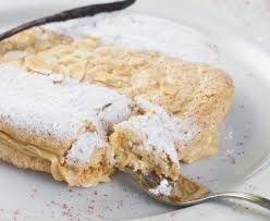 Succes Biscuit Aux Amandes Et Creme Mousseline Recette Biscuits Biscuit Amande Gateaux Alimentaires