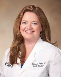 Ashley Pullen's Instagram, Twitter & Facebook