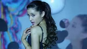 Everything miss vogue knows about ariana grande cutting off her ponytail to a long bob hairstyle after her break up. Ariana Grande S New Short Haircut New Look Means No More Ponytail