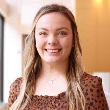 Bobbie Schubert's Instagram, Twitter & Facebook