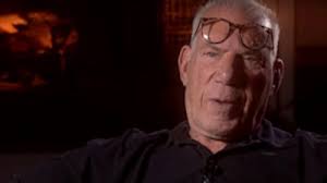 In Memoriam: Remembering the Sitcom Stars We Lost in 2022