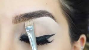 Now change the angle of the brush by placing it along the outside of your nose to the outer corner of your eye to determine how long your brow should be. How To Get Thick Eyebrows Fill Them In Naturally The Trend Spotter