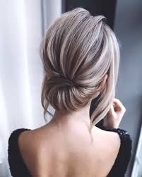 Here are the 30 best updo hairstyles. 72 Romantic Wedding Hairstyle Trends In 2019 Ecemella