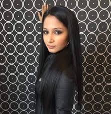 She featured in a travelling music festival called roma sztár. Notar Mary Rajongoi Oldal Home Facebook