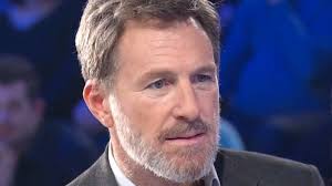 Nardi is a creative midfielder, who transferred from montebelluna in the serie d, to novara in the serie b in 2016 after a successful debut season. Filippo Nardi Torna Al Gf Dopo 20 Anni Dall Ira Per Le Sigarette Al Nuovo Ingresso Nella Casa Video