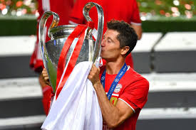 Jun 14, 2021 · евгений мележиков: Kubok Ligi Chempionov Uzhe 11 Let Graviruet Odin Chelovek On Rabotaet V Polnoj Tishine I Sovsem Ne Obshaetsya S Igrokami Gol Ru