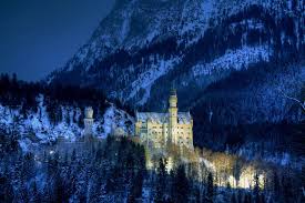 Wintry Castlethe Famous Neuschwanstein Castle On A Wintry Windy Night I Was Struggling To Keep My Fingers From Freezing De Neuschwanstein Castle Castle Wintry