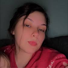 Hi! What's everyone's experience delivery a baby at Schneck in Seymour? I'm  curious what they give you after you have baby and what I should pack? I'm  due in a month and