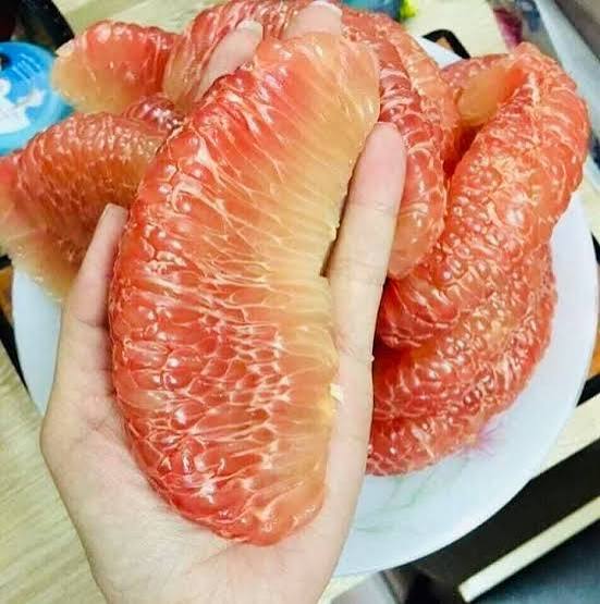 Bưởi tốt nhưng đại kỵ với nhóm người này, ăn sai cách sẽ tàn phá gan, thận khủng khiếp