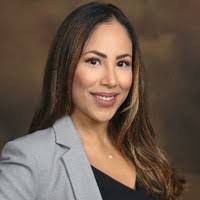 Lina Villada's Instagram, Twitter & Facebook