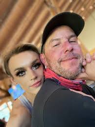 Joshua Roche (@joshyroche)