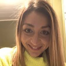 Chelsea Wise's Instagram, Twitter & Facebook