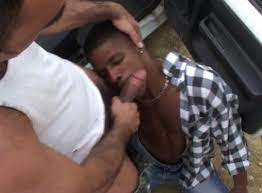 Quick blowjob before going to work gay porn video on Mackstudio