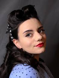 Trista Hunt's Instagram, Twitter & Facebook