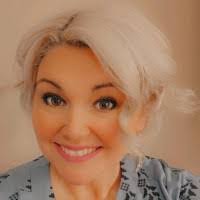 Crystal Roe's Instagram, Twitter & Facebook