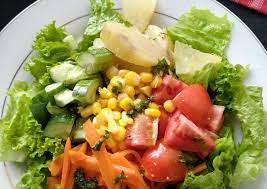 Banyak salad dengan berbagai tumpukan sayuran hijau sawi atau selada dan kemudian namun, masih banyak salad sayur yang bisa kamu kreasikan untuk mendapatkan rasa yang enak dan. Cara Memasak Enak Salad Sayur With Balsamic Dressing Sehat Dan Lezat