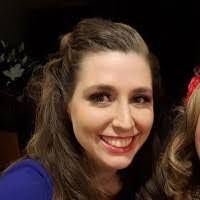 Natalie Raynor's Instagram, Twitter & Facebook