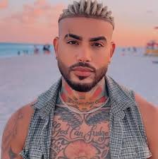 Guys Who Look Better With Their Shirt Off