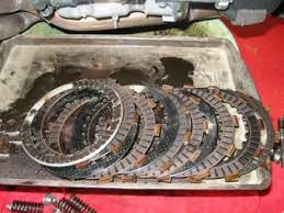 Tuan,sy myvi baru setahun beli.awl kuar aircond sejuk skrg dah tk kuat.buka 3 pun masih tk kuat.dl masa gerak ada bau hangit.bau hangit tiap kali kereta baru bergerak.skrg dah tkde bau hangit tp aircond mmg tk kuat lgsg. Tahukahanda Kenali 6 Jenis Bau Dalam Kereta Petanda Awal Kereta Mungkin Bermasalah