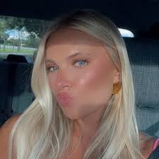 CAYLA VANDER BAAN (@caylavanderbaan) • Instagram photos and videos