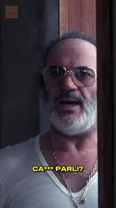 Divertente scena da Borotalco con Carlo Verdone e Mario Brega