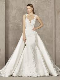 Sleeveless Illusion With V Neck Lace Bodice Mermaid Wedding Dress Pronovias Pronovias Wedding Dress Wedding Dresses Kleinfeld Wedding Dress Detachable Skirt