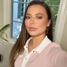 Miranda cosgrove è nata a los angeles in california. Miranda Cosgrove 04 09 2021 Celebmafia