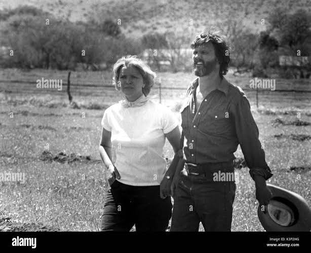 ALICE DOESN'T LIVE HERE ANYMORE [US 1974] ELLEN BURSTYN, KRIS KRISTOFFERSON  Date: 1974 Stock Photo - Alamy