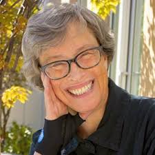 Episode 100, baby!!! 🤗 https://readaloudrevival.com/100/ And boy, it's a  good one. In today's brand new episode of the Read-Aloud Revival podcast,  Jeanne Birdsall and I are talking all things Penderwicks (don't worry,