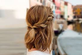 Whether you are walking down the aisle or running on the treadmill this versatile style will keep your. 21 Lovely Medium Length Hairstyles To Wear At Date Night Lovehairstyles