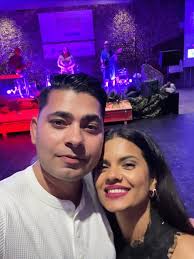 Hi Moncton, looking for recommendations for a roofing & siding company. TIA