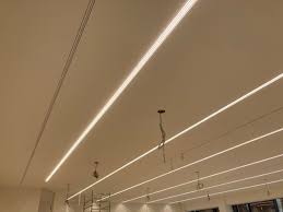 € 17.90 € 14.32 iva inclusa. Faretti Led E Strisce Per Pareti E Controssoffitto In Cartongesso Finiture In Cartongesso