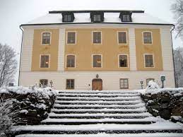 As of 2016, 97,000 people live in the municipality; Schloss Gavle Wikipedia