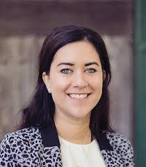 Lynne Kyle's Instagram, Twitter & Facebook