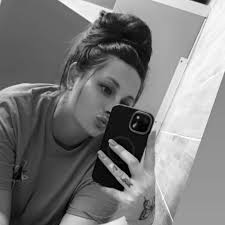 Only kitten balloon and 2× kitten's foot balloon is available