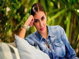 نشرت الفنانة المصرية ياسمين_صبري، صورة حديثة عبر صفحتها على السوشيال ميديا، ظهرت فيها على متن يخت على البحر. ÙŠØ§Ø³Ù…ÙŠÙ† ØµØ¨Ø±ÙŠ Ø¯Ø§Ø®Ù„ Ù„Ø§Ù†Ø´ ÙÙŠ Ø£Ø­Ø¯Ø« Ø¸Ù‡ÙˆØ± Ù„Ù‡Ø§ Ù…ØµØ±Ø§ÙˆÙ‰