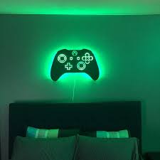 Pin By Julie C On Enregistrements Rapides In 2021 Game Room Decor Video Game Rooms Video Game Bedroom