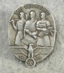 Arbeit tag lavorativo giorno vektoren arbeid dag vector freepik gratuito. Sold Archive Area Wwii German Tinnie Tag Der Arbeit 1935